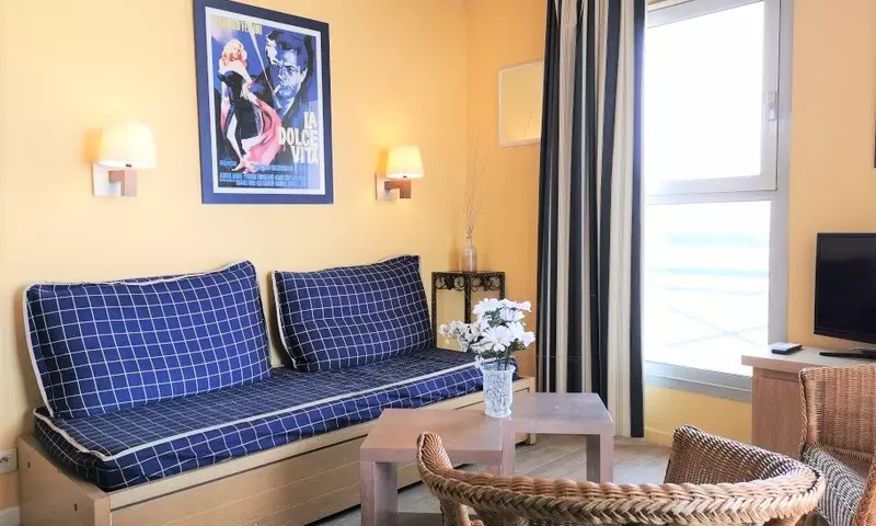 3 Pièces pour 6 Personnes