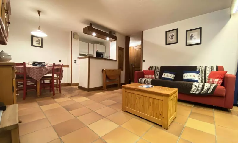 3 Pièces pour 6 Personnes