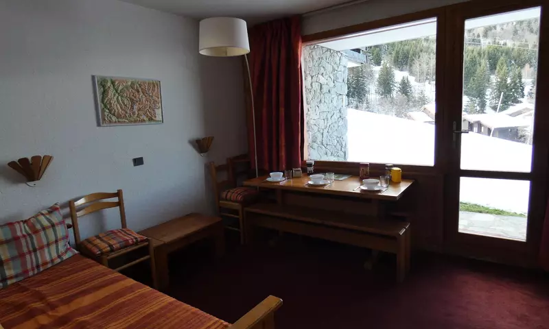 2 Pièces pour 5 Personnes