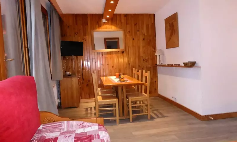 2 Pièces pour 5 Personnes