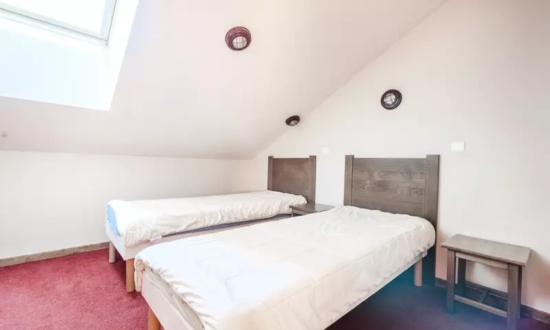 4 Pièces 9 Personnes Sélection