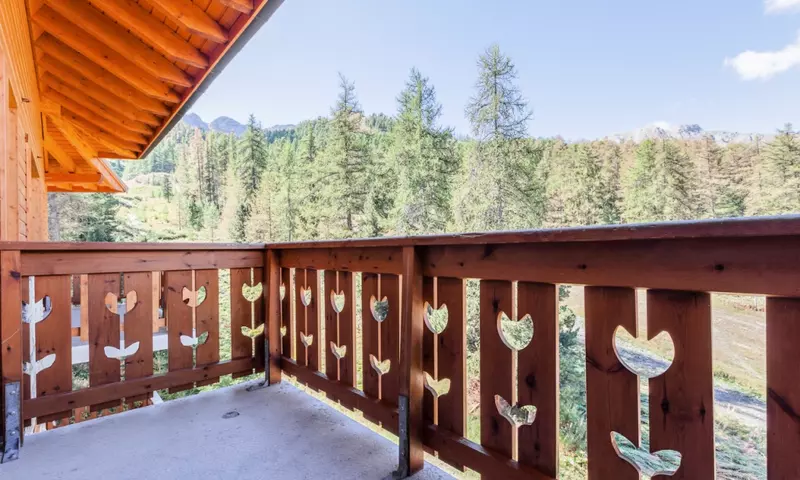 4 Pièces 9 Personnes Sélection