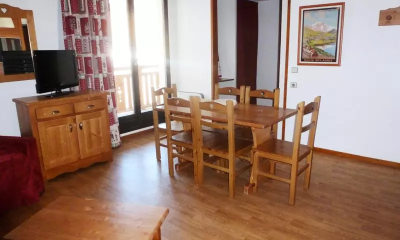 3 Pièces 6 Personnes