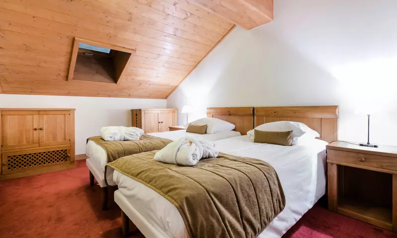 6 pièces 12 personnes Sélection