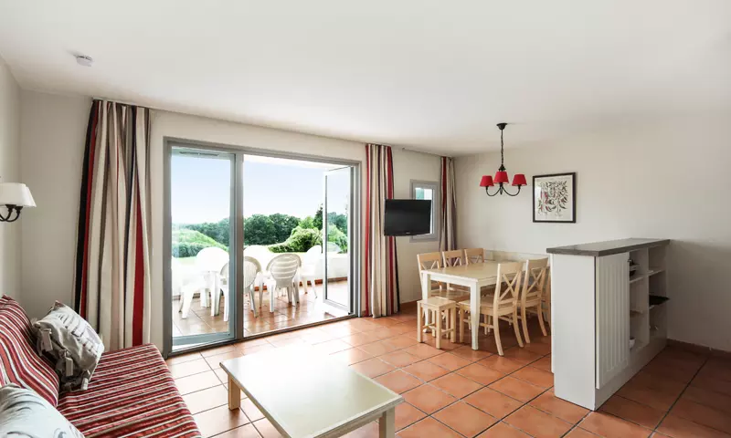 3 pièces 8 personnes - Sélection