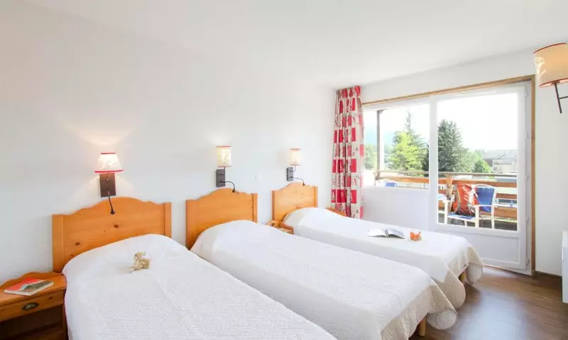 4 Pièces 9 Personnes