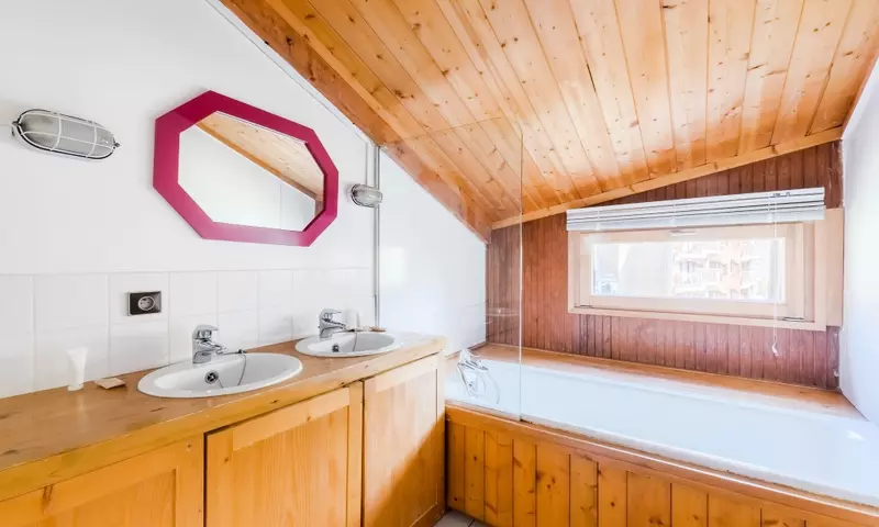 8 Pièces 14 Personnes Prestige