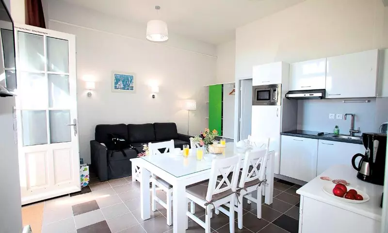 2 Pièces 5 Personnes