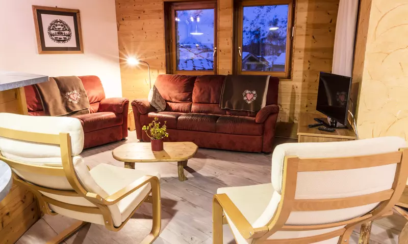 6 Pièces13 personnes