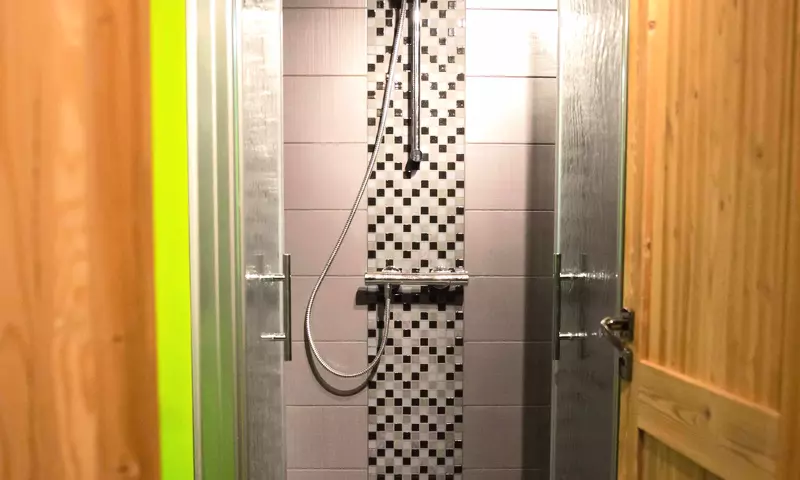 2 Pièces 6 Personnes