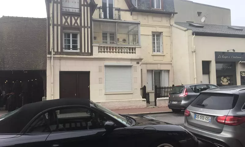 3 Pièces 6 personnes