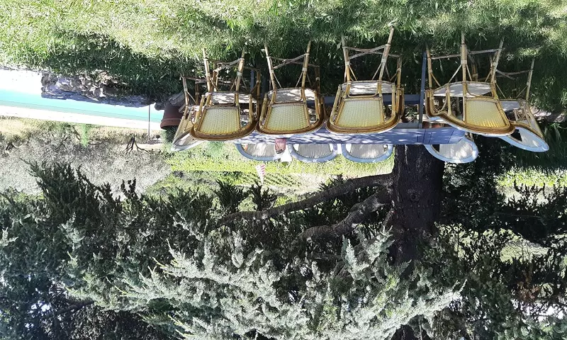 6 Pièces 10 personnes