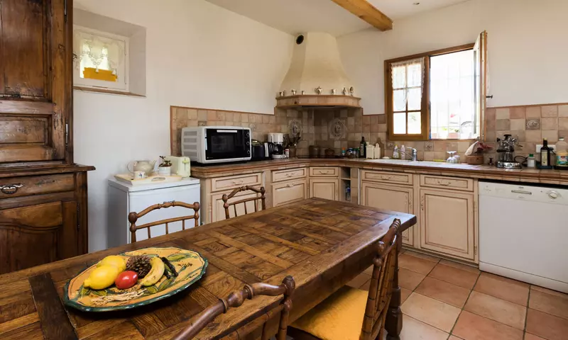 6 Pièces 10 personnes