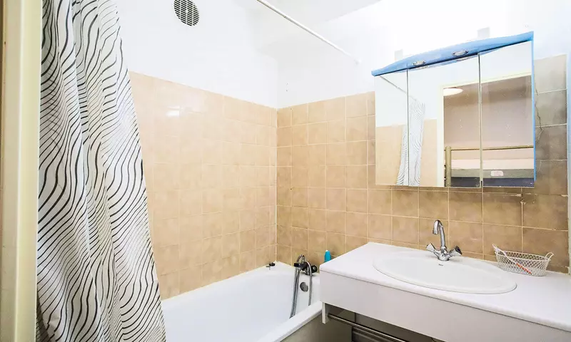 Studio Budget (4 Personnes)