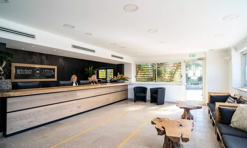 Camping maeva Respire Ecolodge l'Etoile d'Argens *****