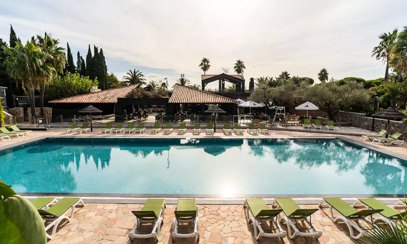 Camping maeva Respire Ecolodge l'Etoile d'Argens *****