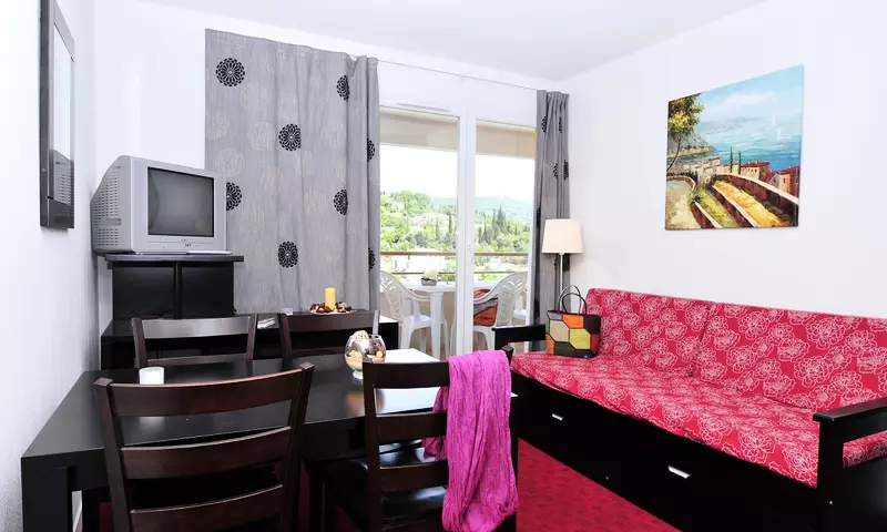 2 Pièces 4 Personnes