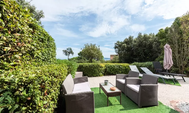 Bastide 4 Pièces 8 Personnes - Prestige