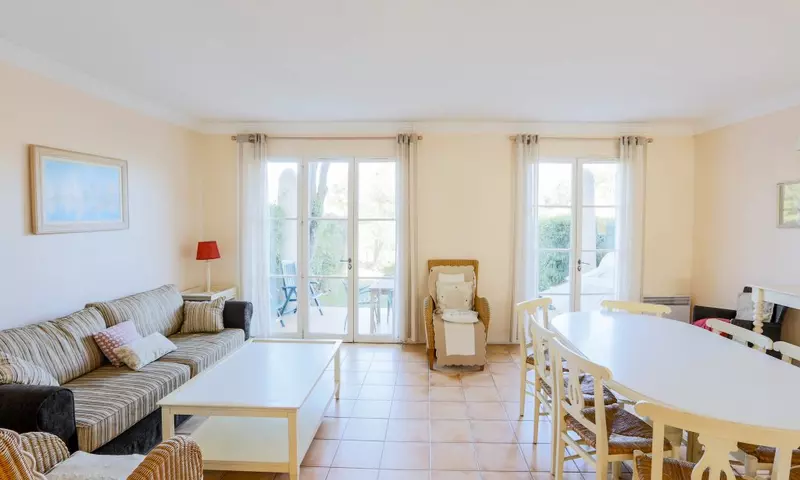 Villa avec un joli jardin 8 Personnes