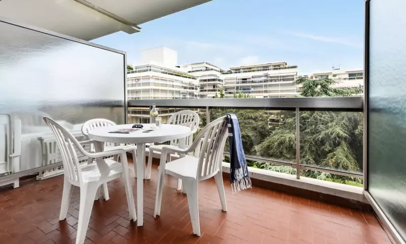 2 Pièces 4/5 Personnes Supérieur