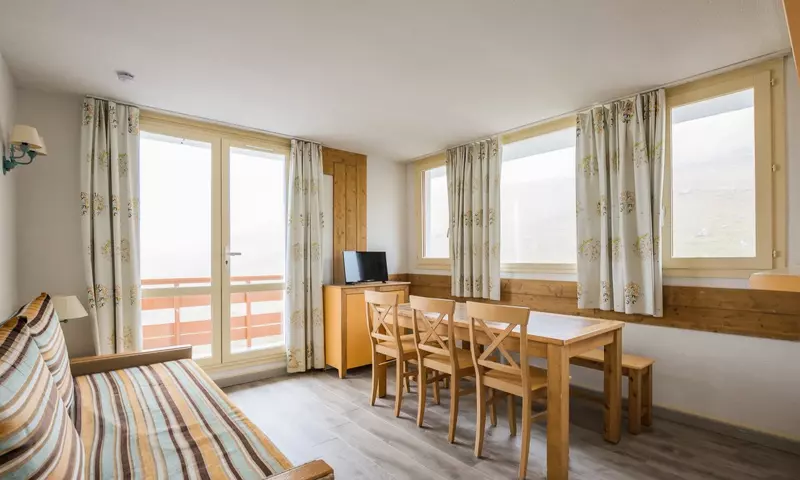 2 pièces 8 Personnes Sélection