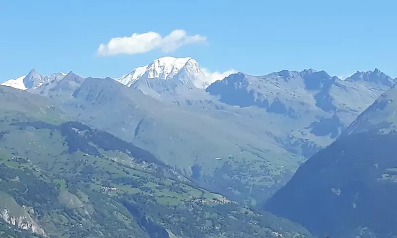 4 Pièces 8 Personnes