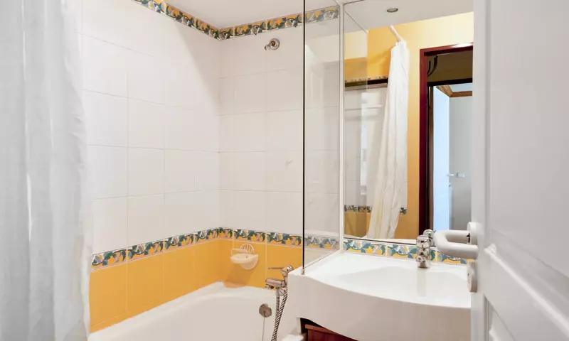 2 Pièces 5 Personnes Confort