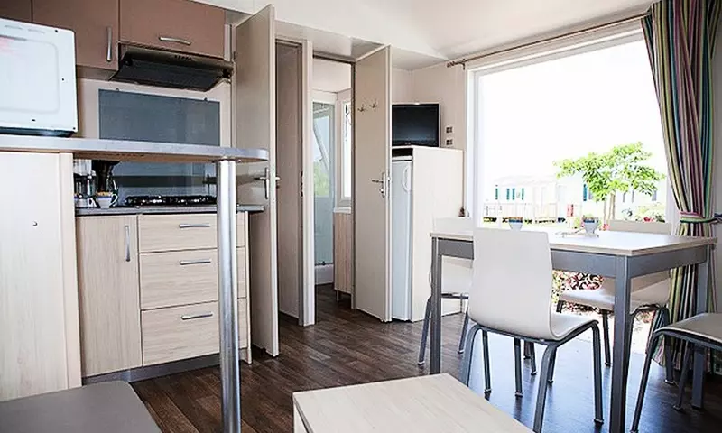 Mobil Home 4 Pièces 6 Personnes