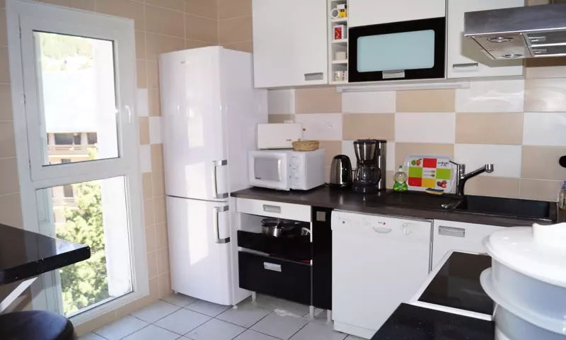 3 Pièces 10 personnes