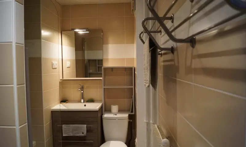 3 Pièces 10 personnes