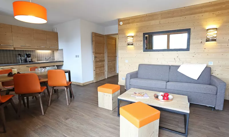 4 Pièces 8 Personnes