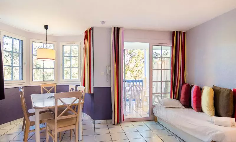 2 Pièces 7 Personnes Confort