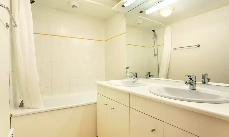 2 Pièces 4 Personnes