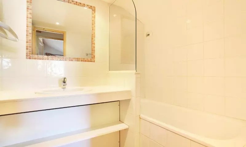 4 Pièces 8 Personnes