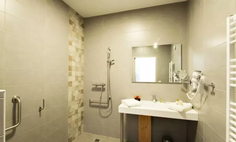 2 pièces 4 personnes