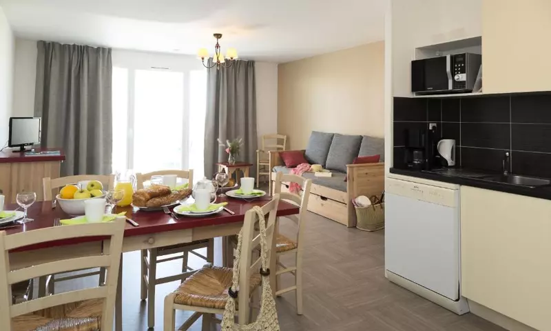 4 Pièces 8 Personnes