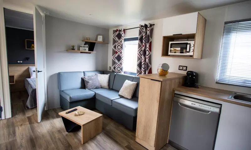 Mobil-Home Premium 3 Pièces 4 Personnes Climatisé + TV