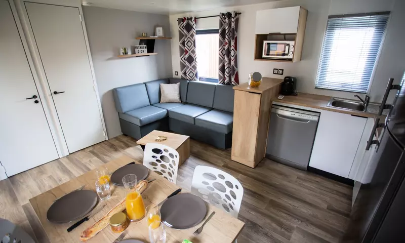 Mobil-Home Premium 3 Pièces 4 Personnes Climatisé + TV