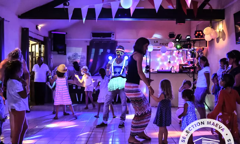 Camping Les Cigales ***