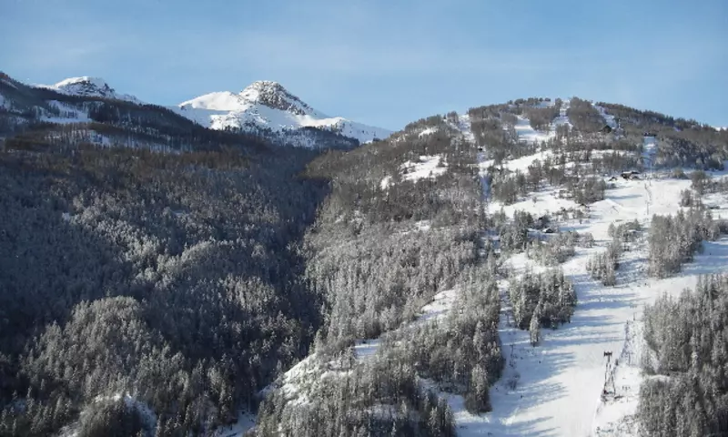 3 Pièces 8 personnes