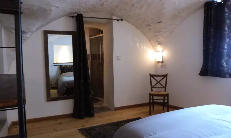 3 Pièces 8 personnes