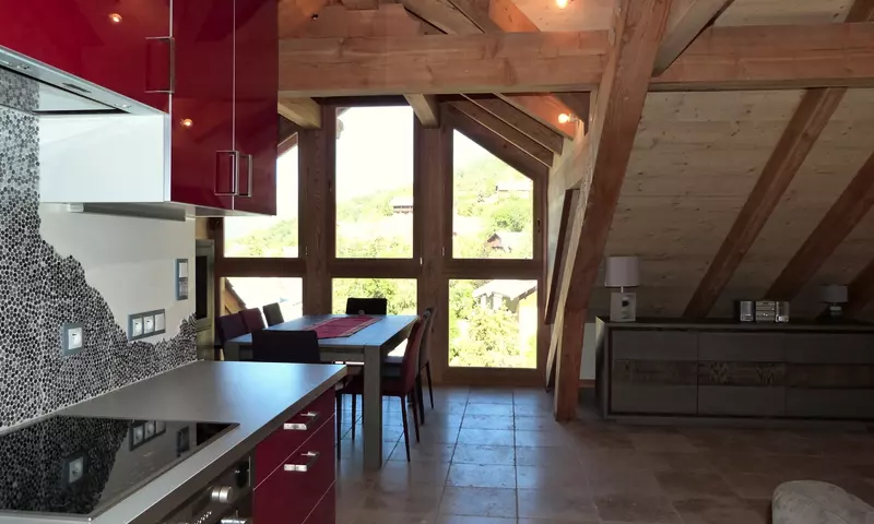 4 Pièces 8 personnes