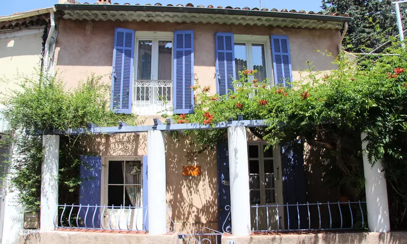 4 Pièces 9 personnes