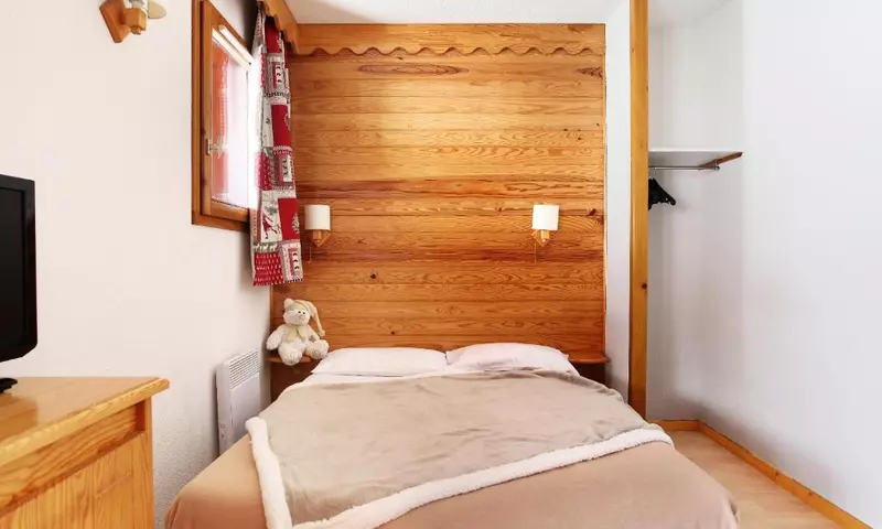 2/3 Pièces 6 Personnes