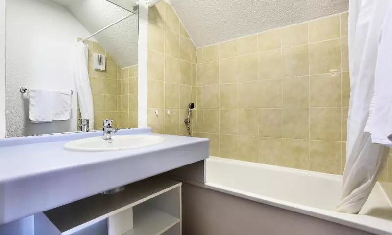 3 Pièces 6 Personnes