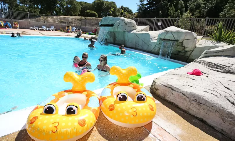 Camping Plage Des Tonnelles ****