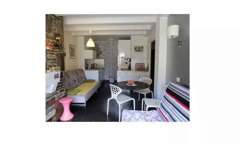 2 Pièces 4 Personnes