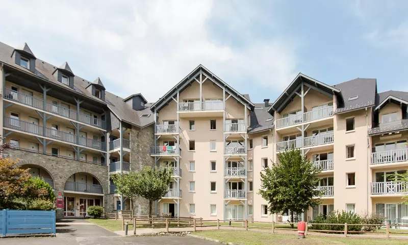 2 Pièces 6 Personnes Sélection