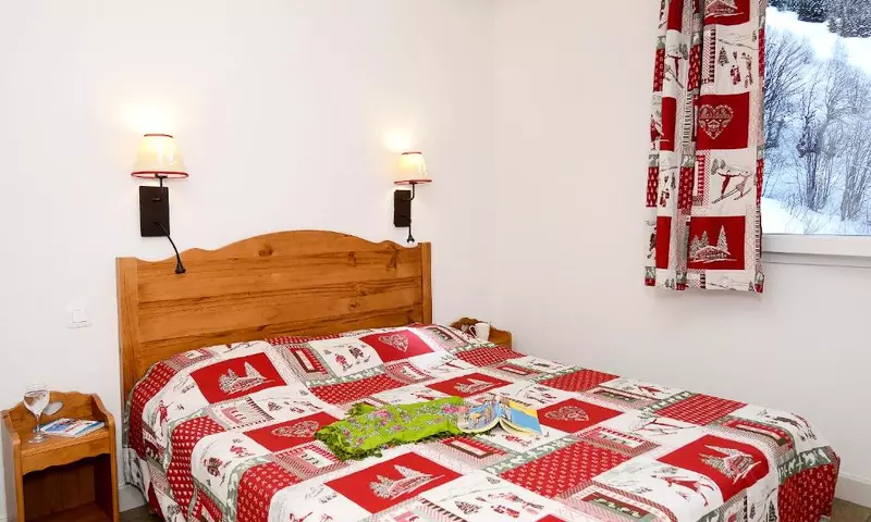 4 Pièces 8 Personnes