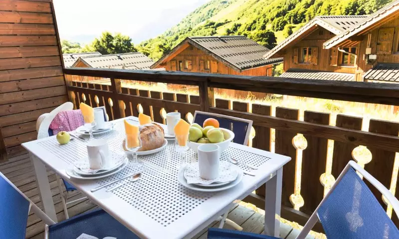 3 Pièces 6 Personnes